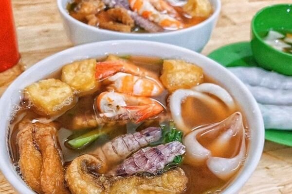 Tô bún chất lượng tại Quán chả cá Hờn Đà Nẵng