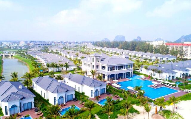 Tầm nhìn toàn khu từ trên cao xuống tại Vinpearl Resort & Spa Villa Đà Nẵng