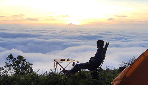 Những thác mây tại đèo Hải Vân như lạc vào tiên cảnh vì cảnh thơ mộng vừa pha trộn sự hùng vĩ của núi rừng.
