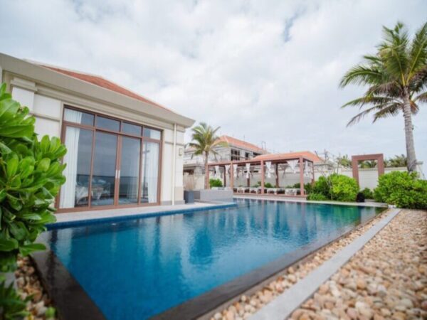 Fusion Resort Villa Da Nang Gardenfront